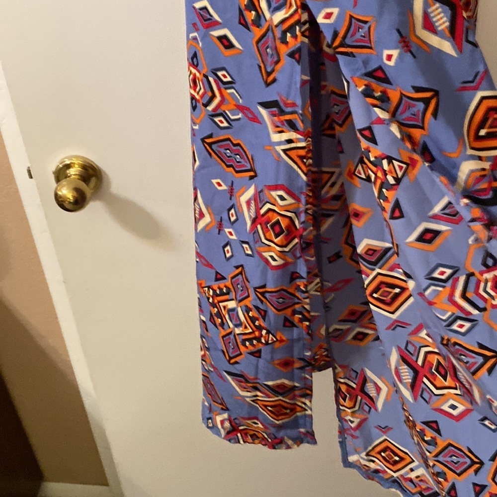 Beautiful NWT joy by LuLaRoe - Picture 3 of 7